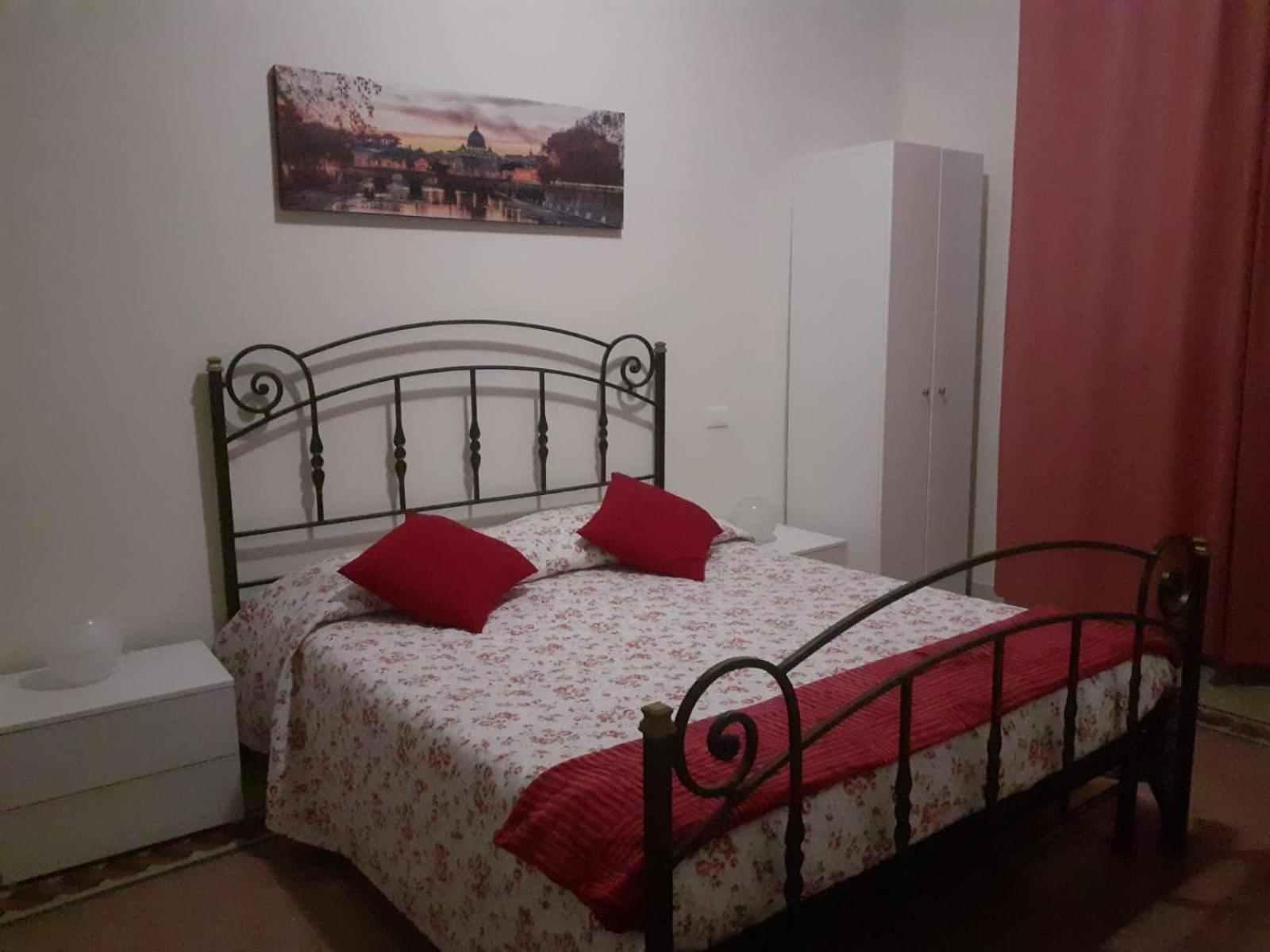 Domus Claudia San Giovanni Roma Esterno foto